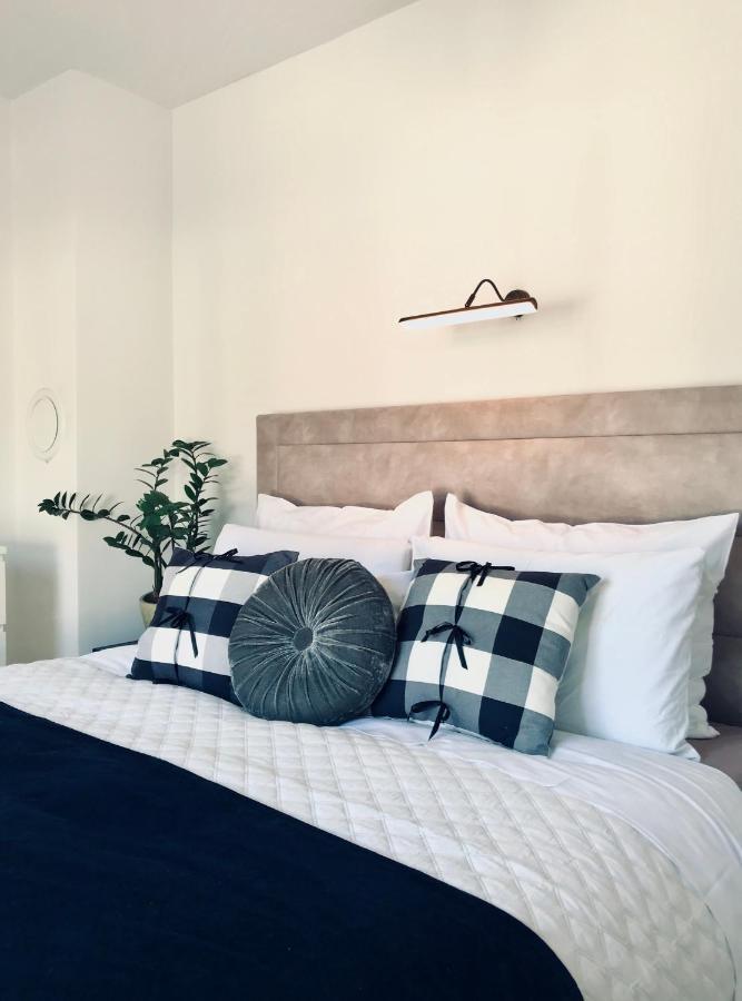 Valmor Apartment